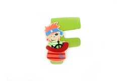PIRATE LETTER F   GREEN
