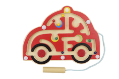 WOODEN CAR MAGNETIC LABYRINTH