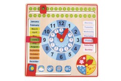 MY CALENDAR WITH WOODEN HANDS