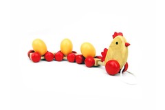 PULL-A-LONG CHICKEN W 3 EGGS