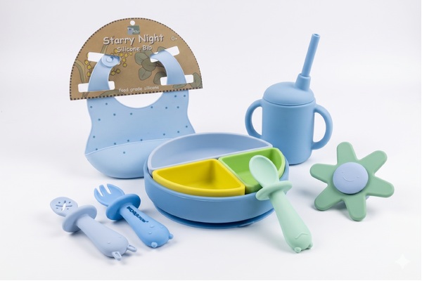 LITTLE FOODIE SILICONE SELF FEEDING BUNDLE