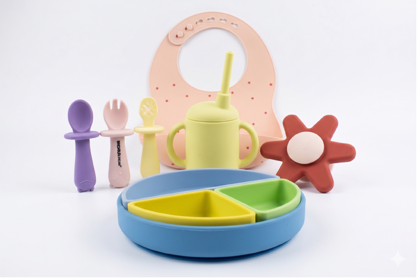 LITTLE FOODIE SILICONE SELF FEEDING BERRY BLEND BUNDLE