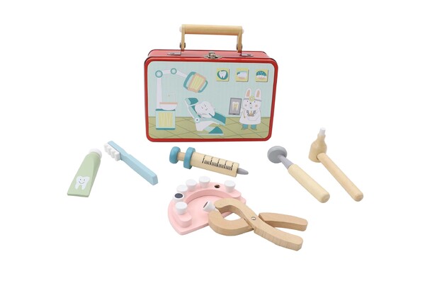 DENTIST PLAYSET IN TIN CASE